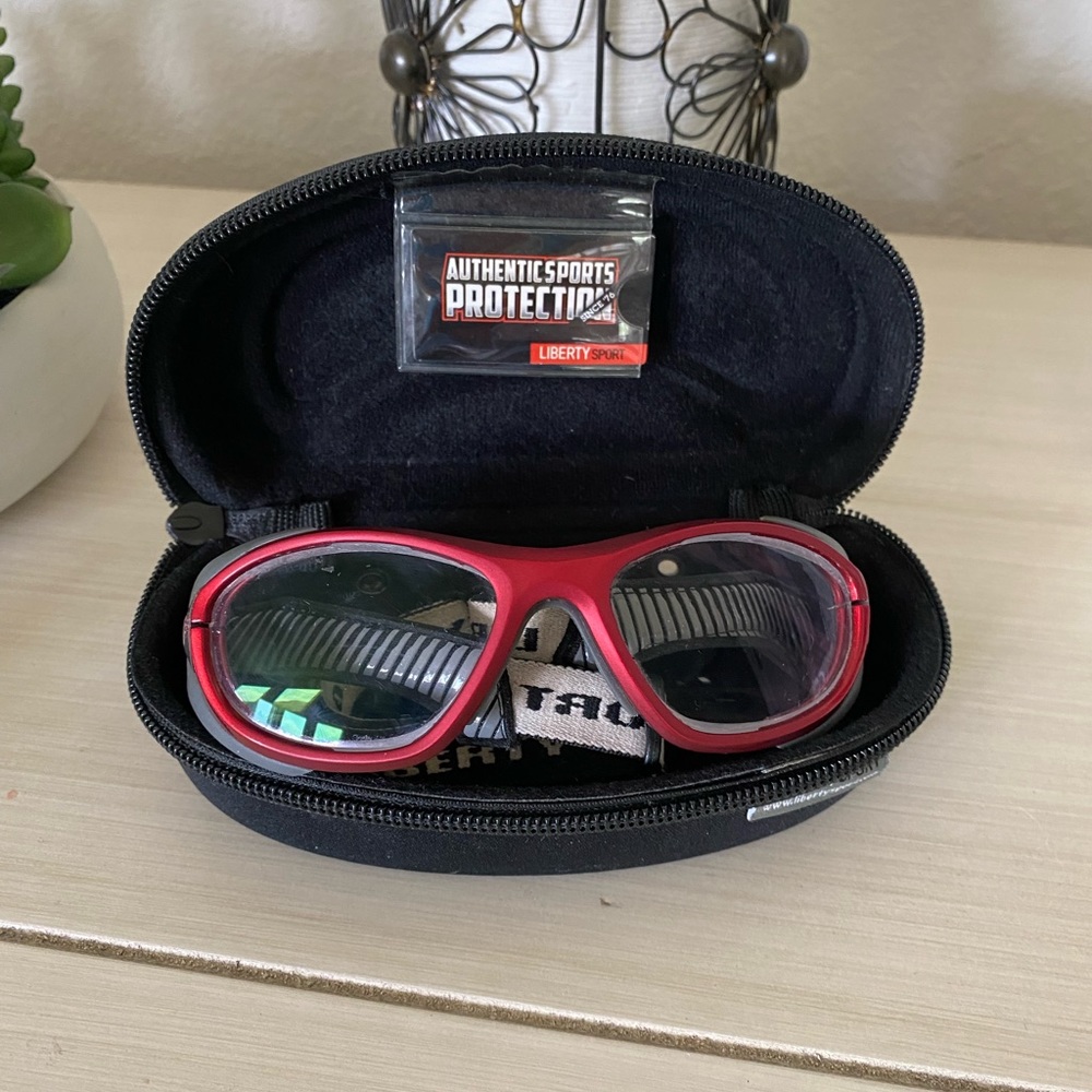 Maintain Peak Vision Performance Under Helmets In… - image 4